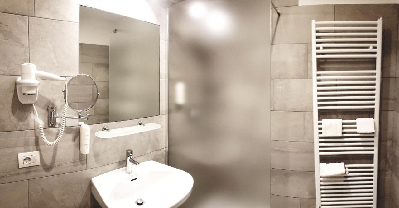 Hotel Cantaleone San Michele all'Adige Ngoại thất bức ảnh