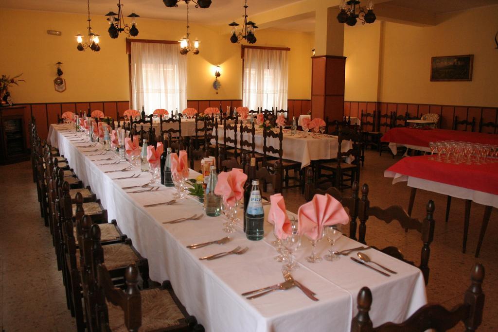 Hotel Cantaleone San Michele all'Adige Ngoại thất bức ảnh