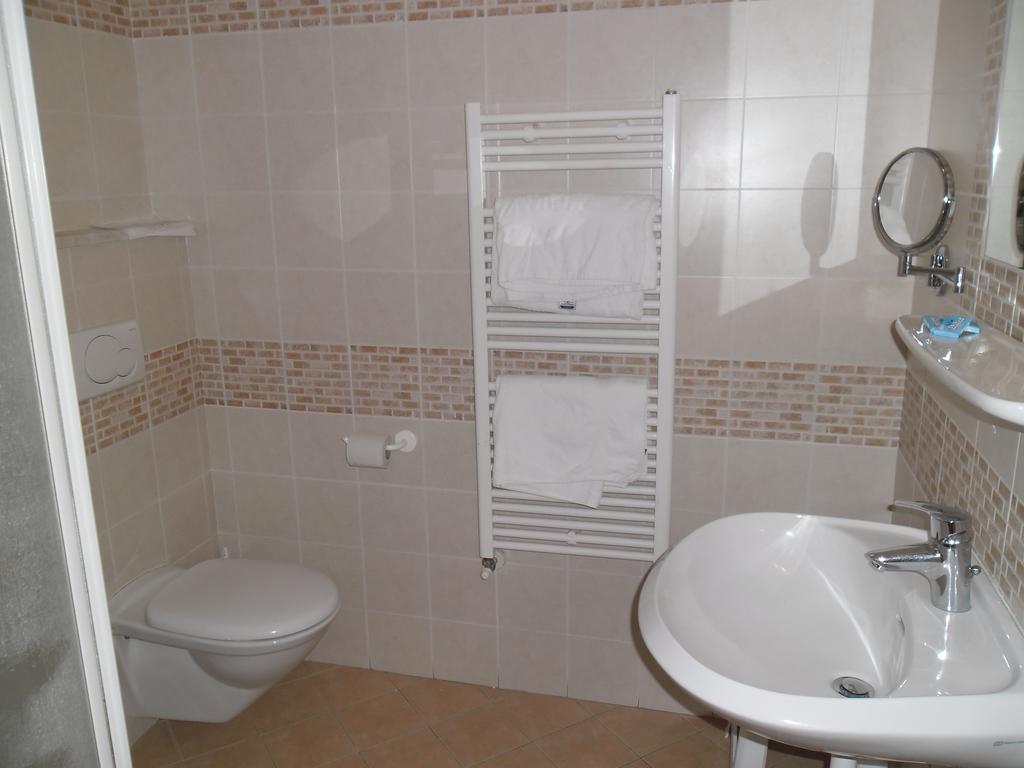 Hotel Cantaleone San Michele all'Adige Phòng bức ảnh