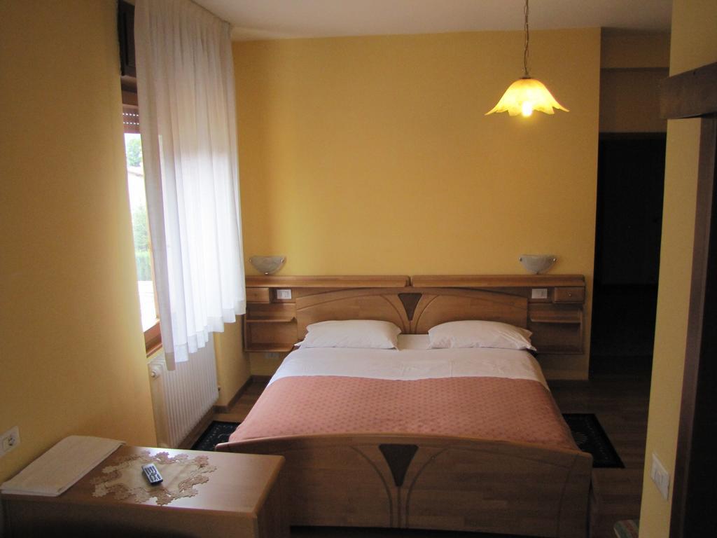 Hotel Cantaleone San Michele all'Adige Phòng bức ảnh